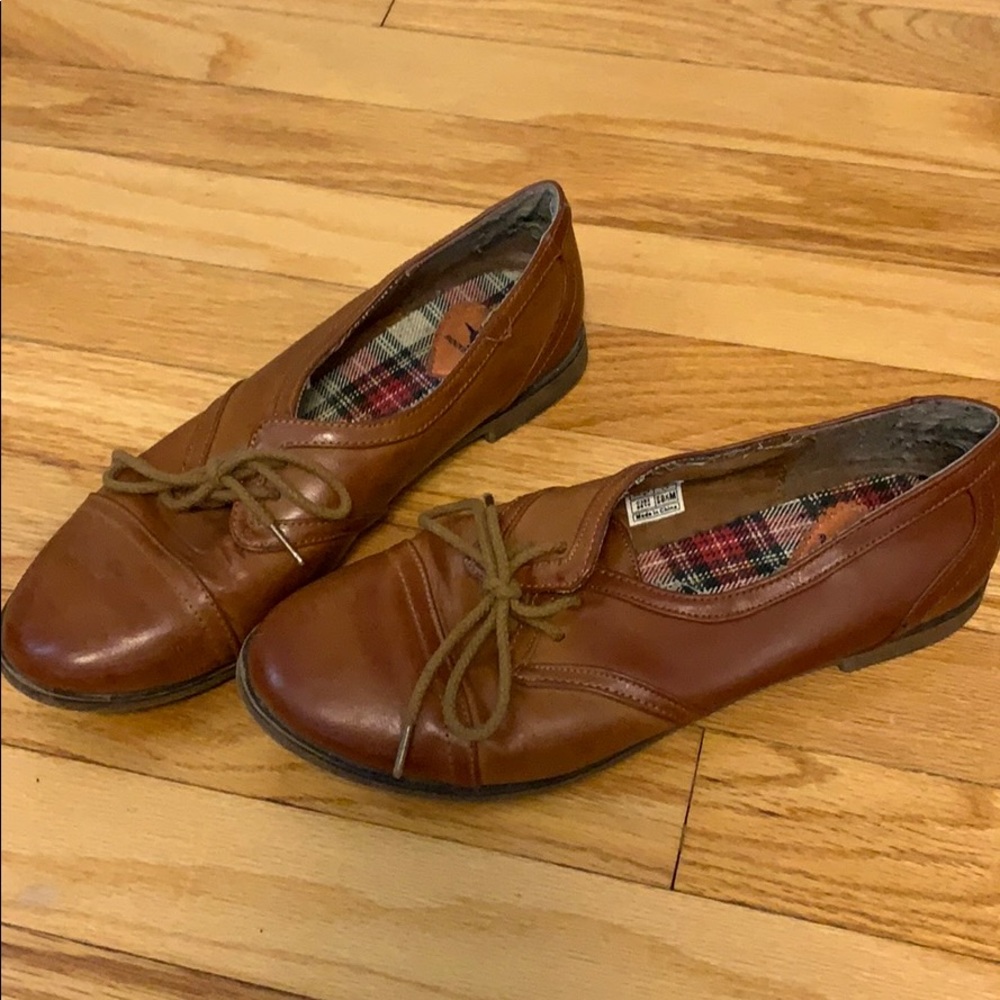 Brown Oxford style shoes Rocket Dog
